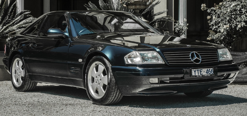 1999 Mercedes Benz SL320